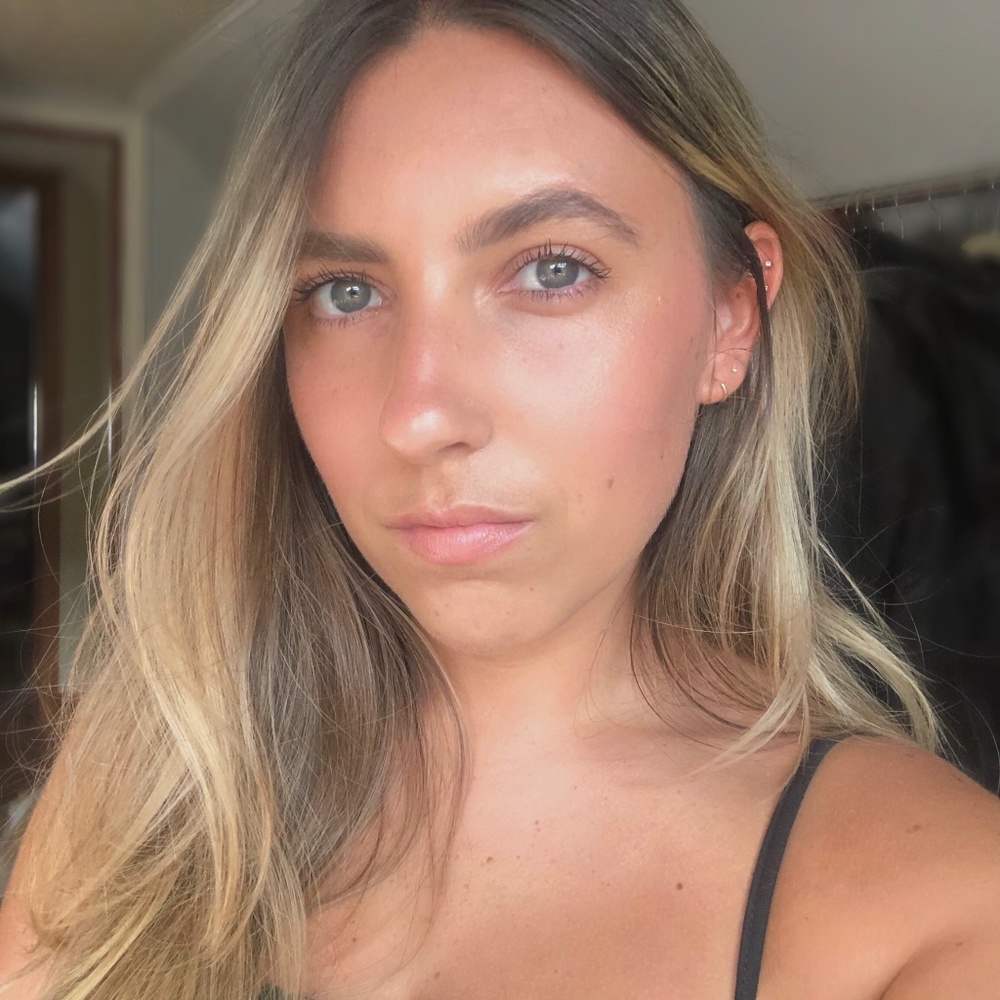 Meet your Posher, Melissa